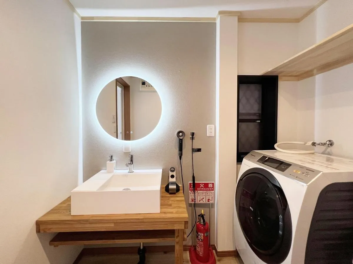 Shirakabanoyado - Minato Villa Osaka 0*,  Japan